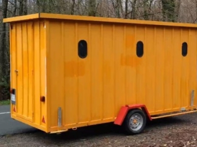 Roulotte de chantier  à Nice