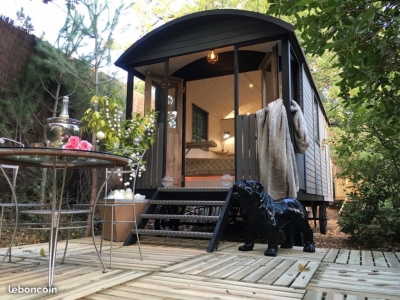 Pourquoi choisir une roulotte en bois ?